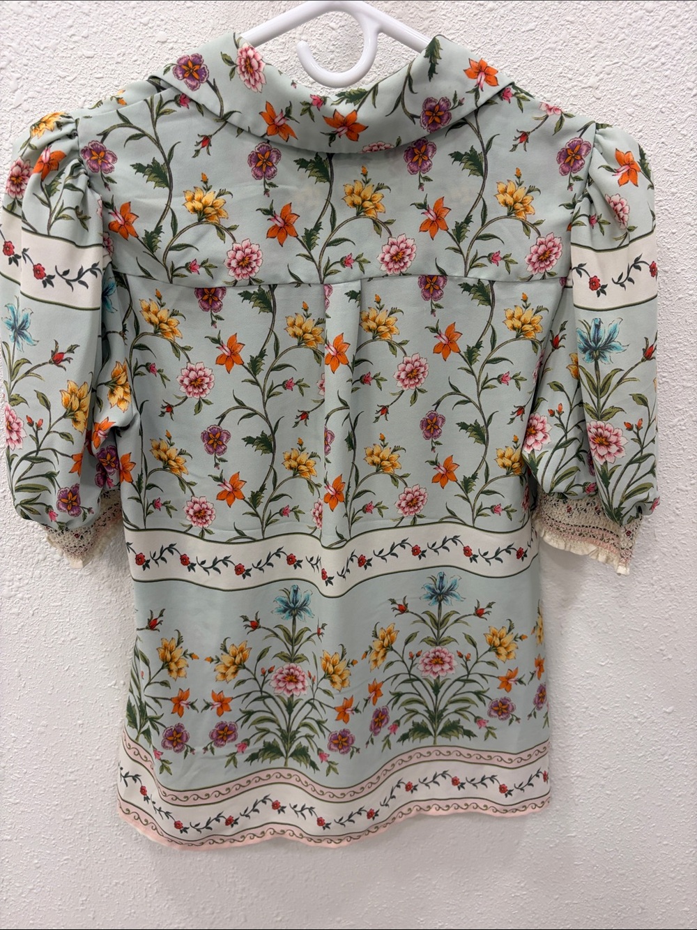 Floral Puff-Sleeve Button-Down Blouse in Sage Green - Picture 5 of 5